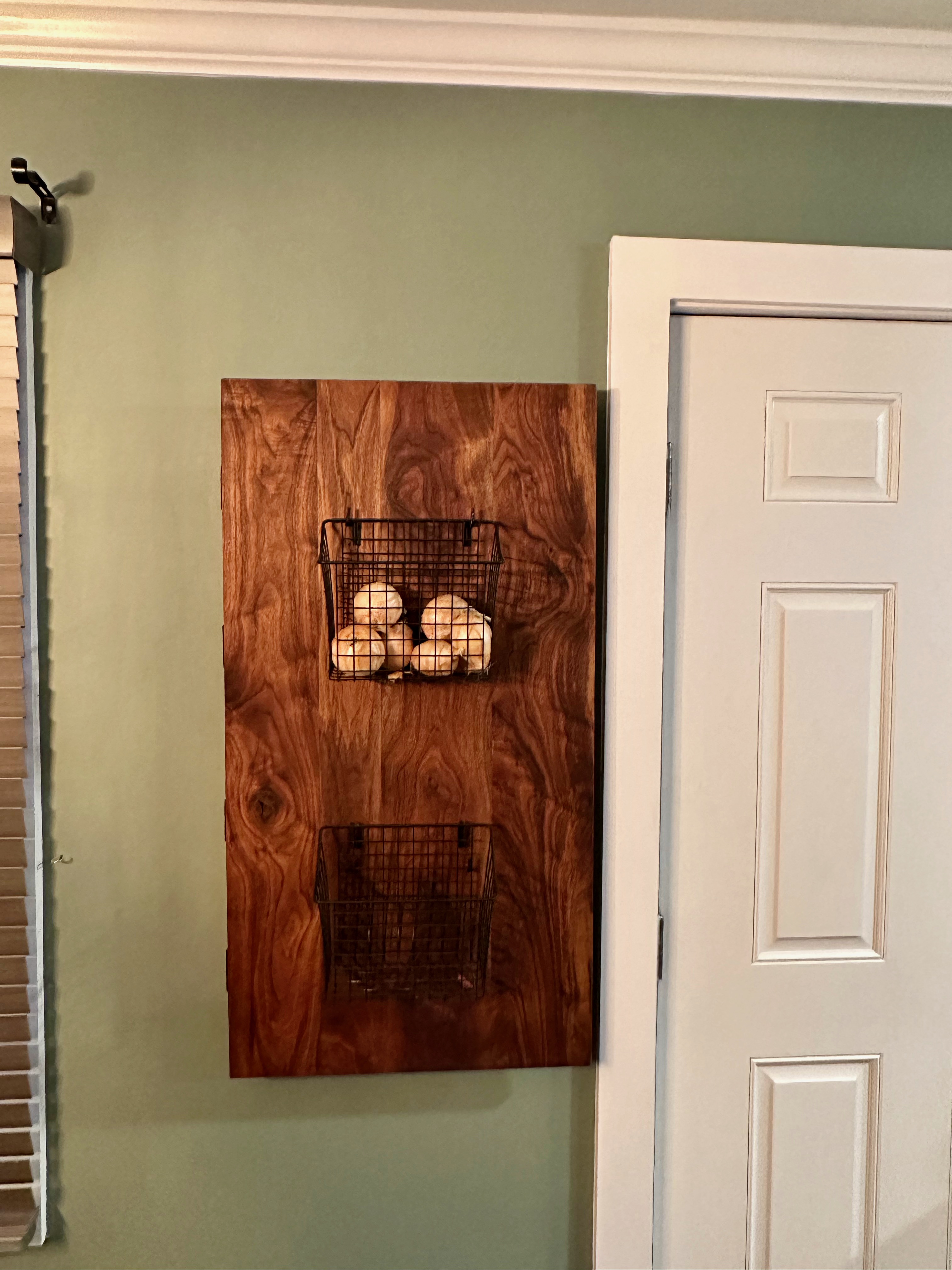 walnut board 